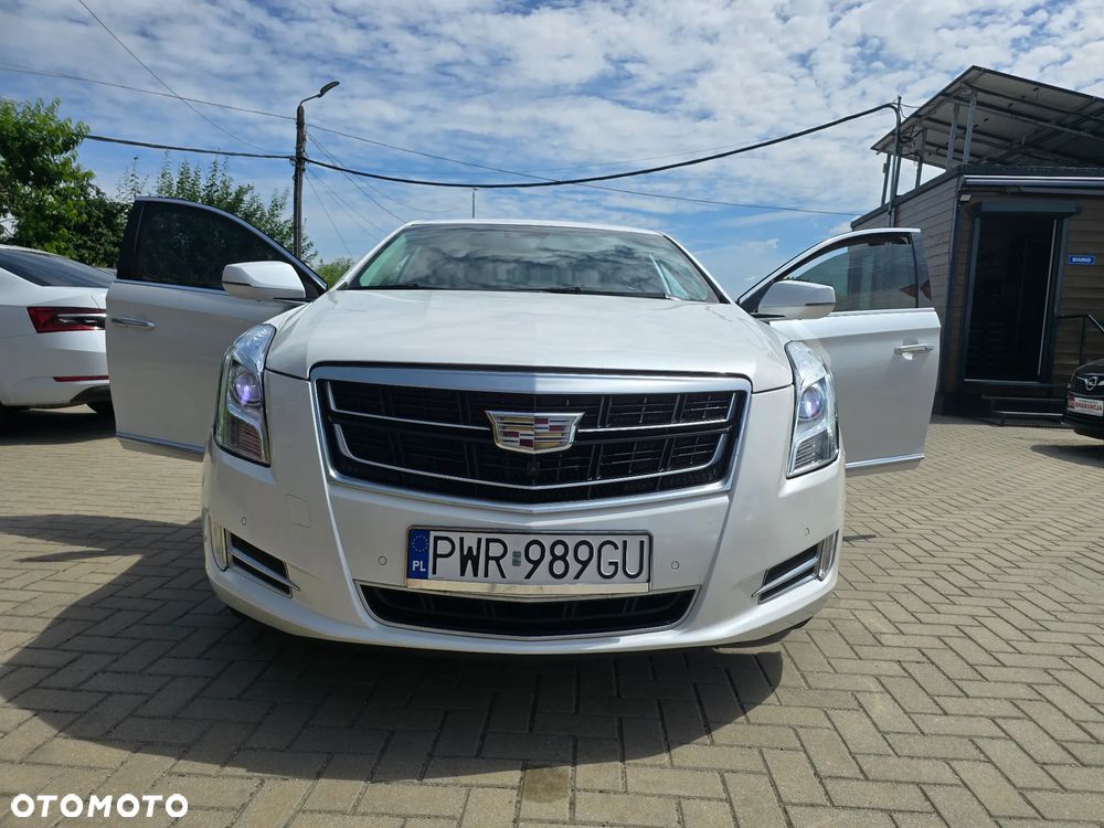 Cadillac XTS - 22