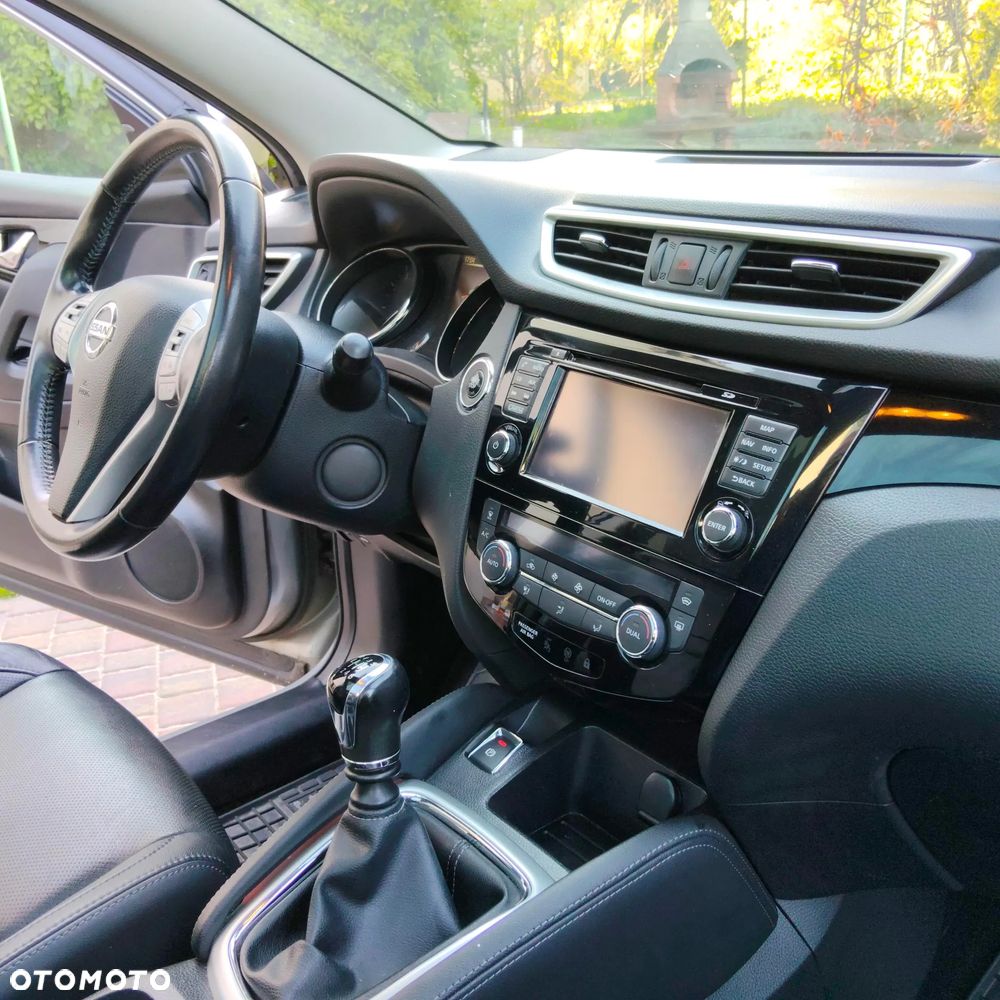 Nissan Qashqai 1.2 DIG-T Tekna EU6 - 21