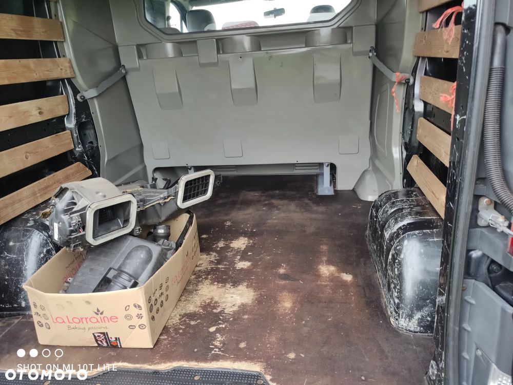 Opel vivaro - 14