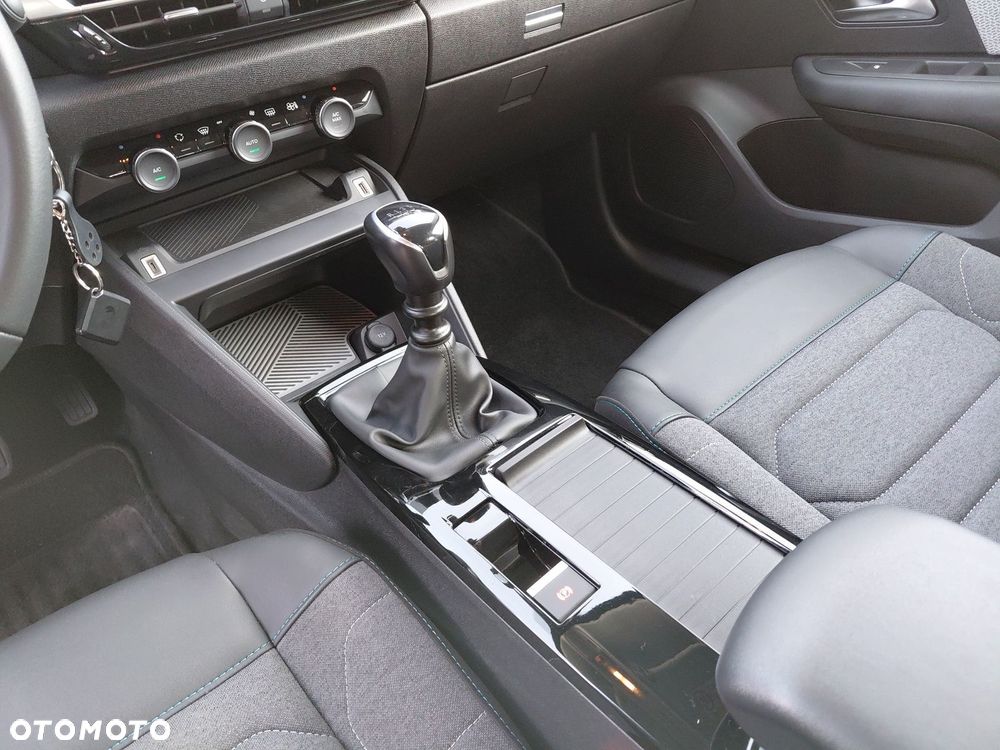 Citroën C4 1.2 PureTech Feel Pack S&S - 13