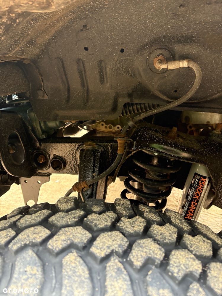 Suzuki Jimny 1.3 - 12