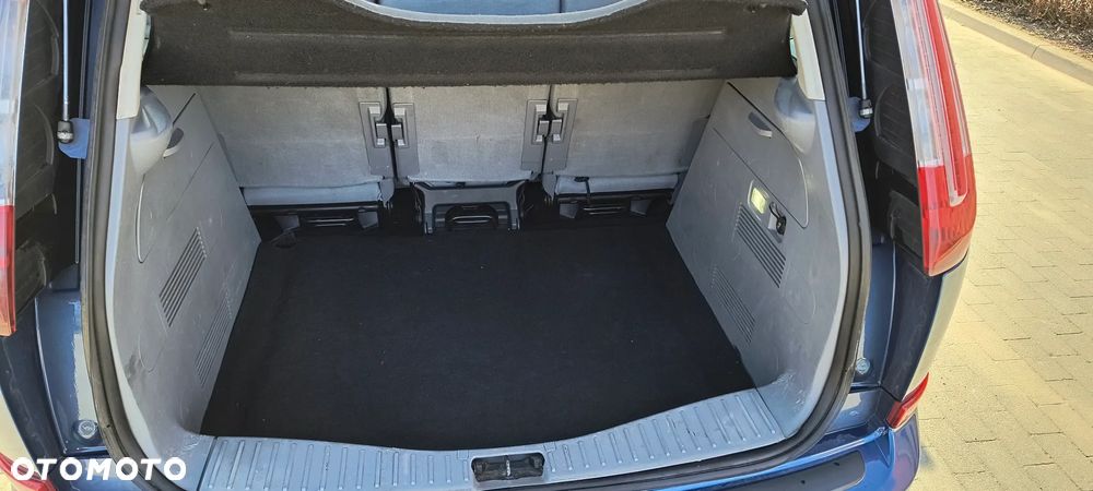 Ford Focus C-Max 1.6 TDCi Ambiente - 8