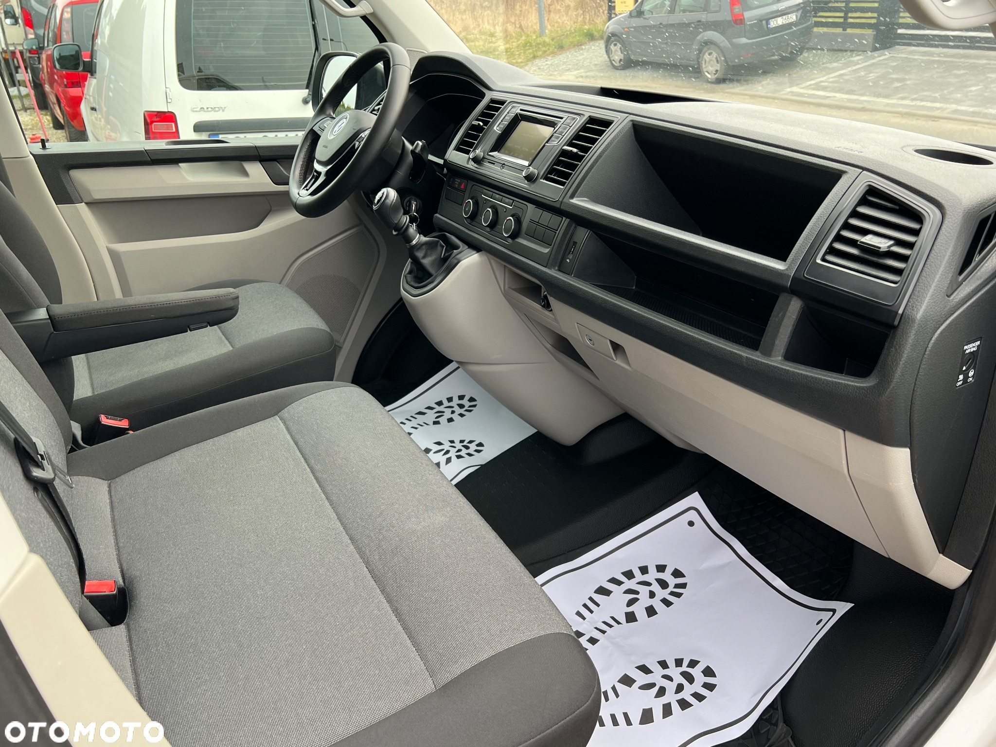 Volkswagen Transporter T6 - 19