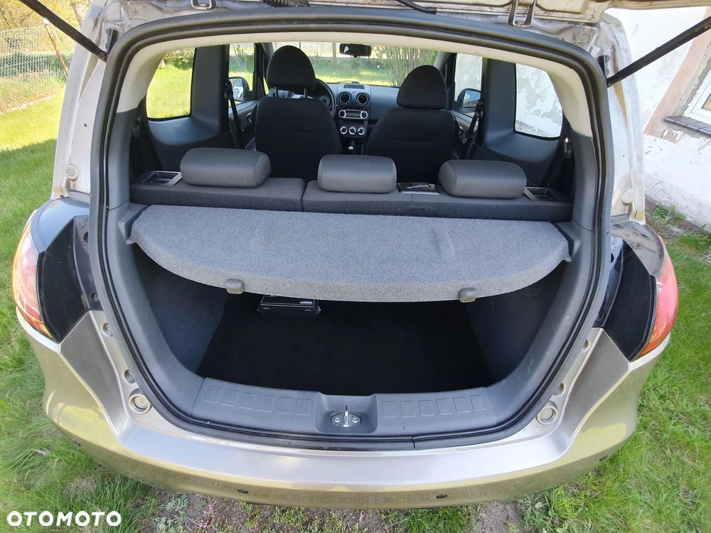 Mitsubishi Colt - 15