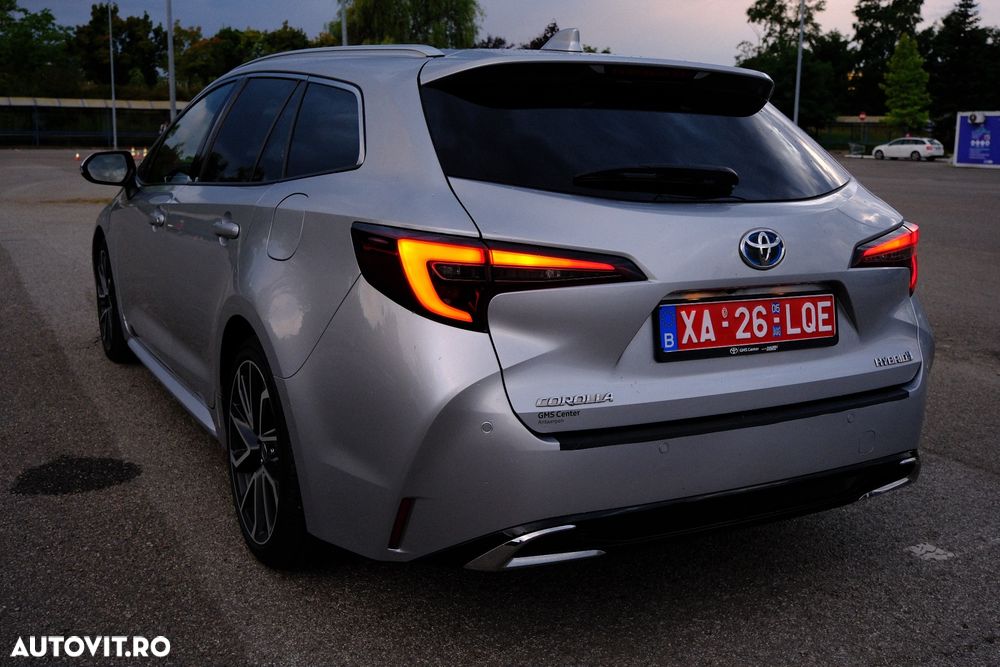 Toyota Corolla 1.8 Business Edition - 8