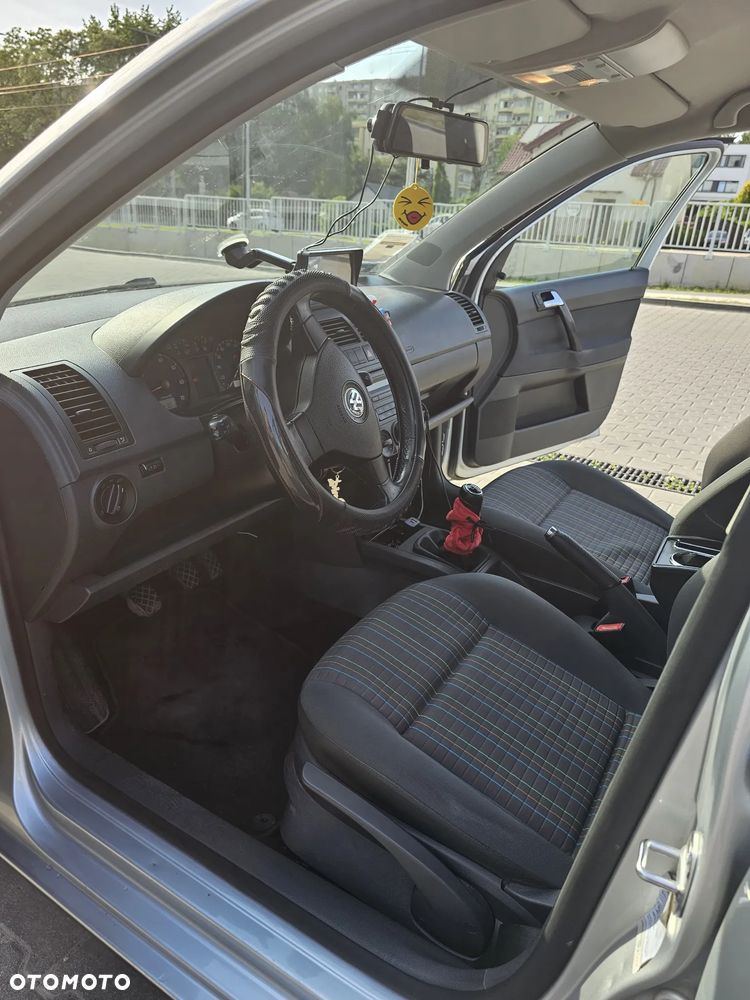 Volkswagen Polo 1.4 Comfortline - 9