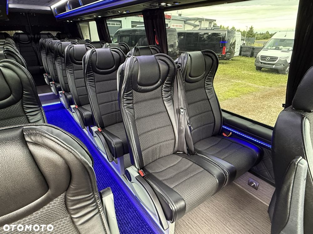 Mercedes-Benz Sprinter 519 Panoramic Line | JD - 14