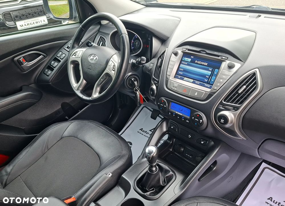 Hyundai ix35 1.7 CRDi 2WD Fifa World Cup Edition - 22