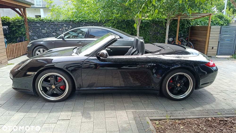 Porsche 911 Carrera 4S PDK - 11