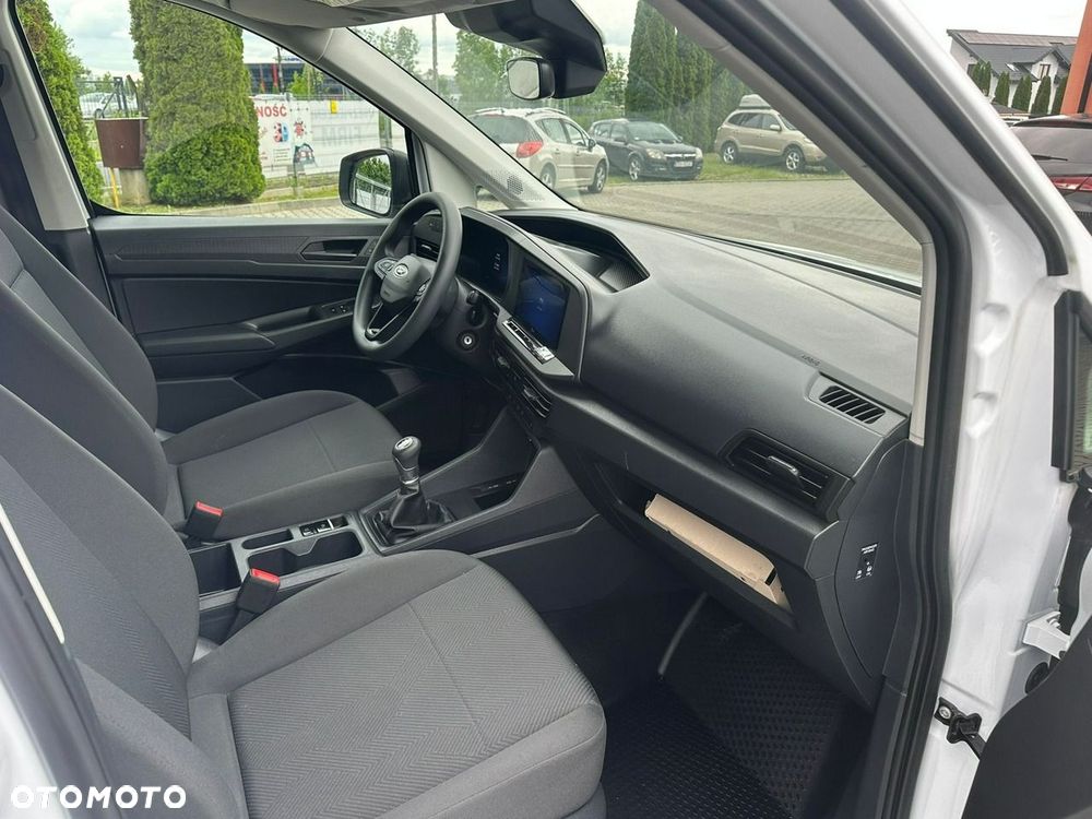 Ford Transit Connect - 18