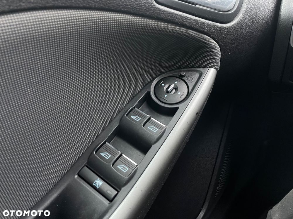 Ford Focus 1.6 TI-VCT Titanium - 8