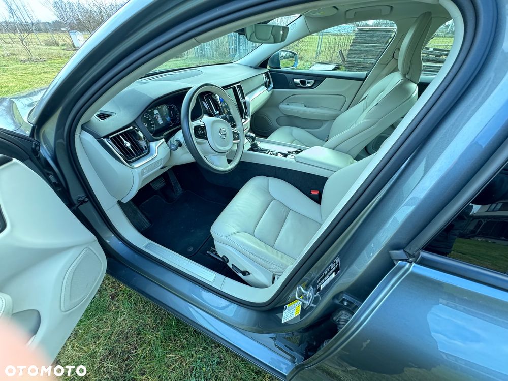 Volvo S60 T5 Inscription - 21