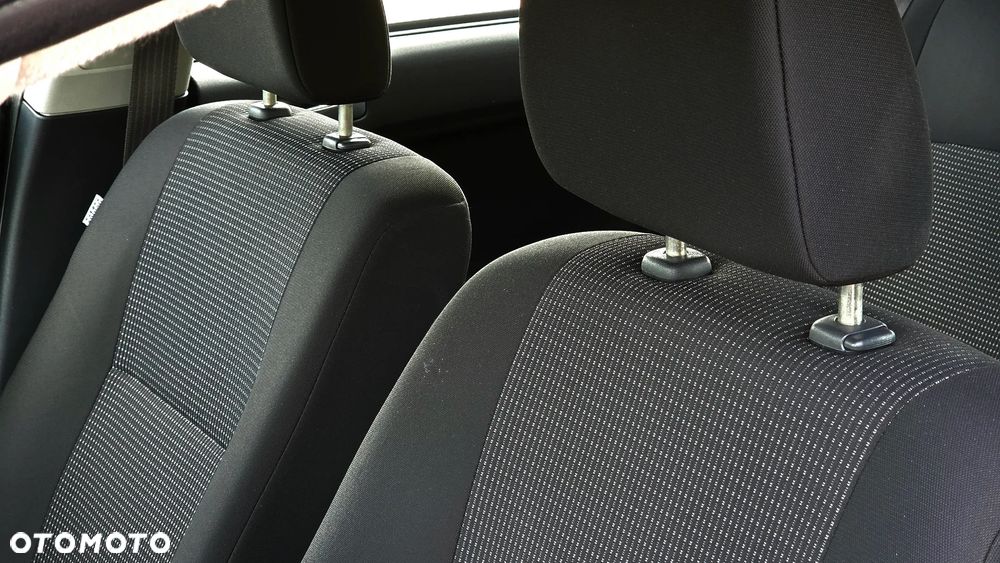 Mitsubishi Lancer 1.8 Invite - 16
