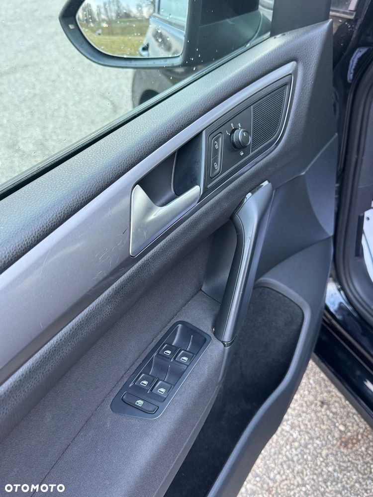 Volkswagen Golf Sportsvan 1.6 TDI BlueMotion Trendline - 18