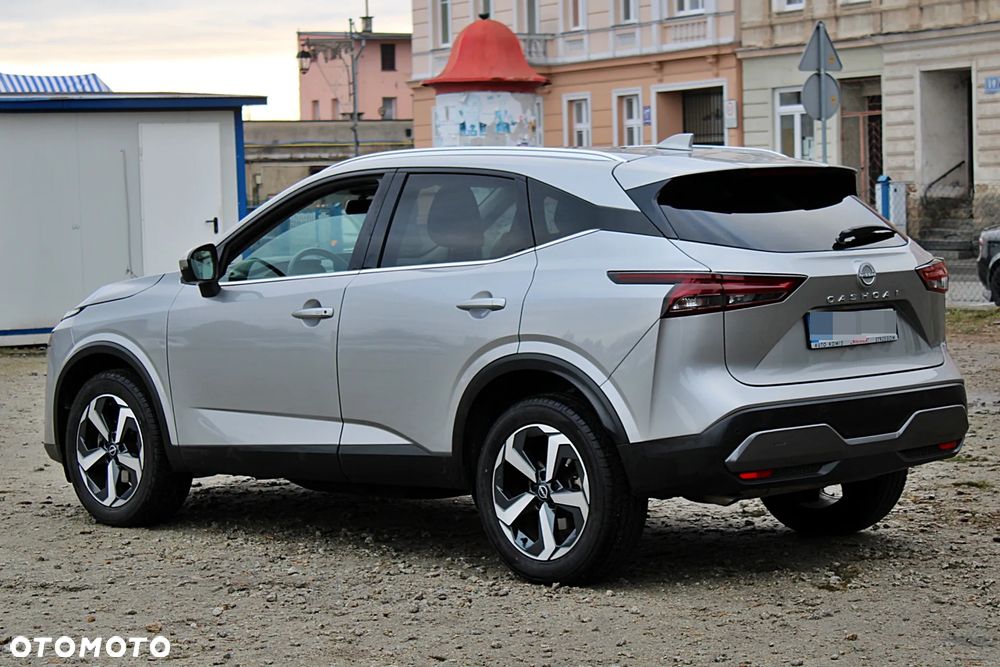 Nissan Qashqai 1.3 DIG-T N-Connecta - 9