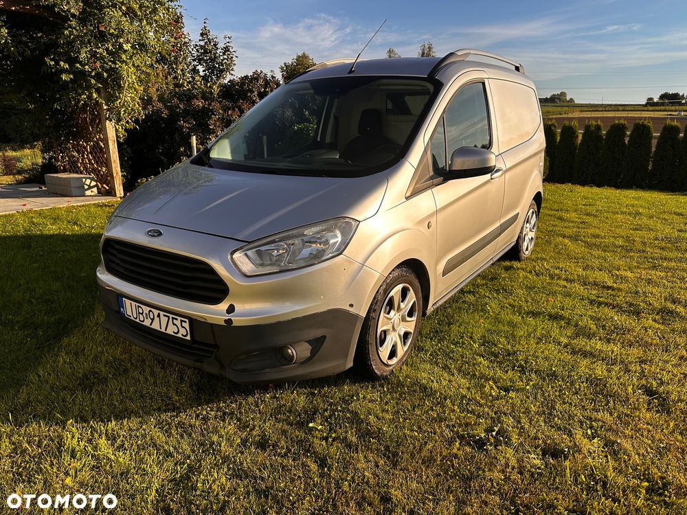 Ford Transit Courier - 7