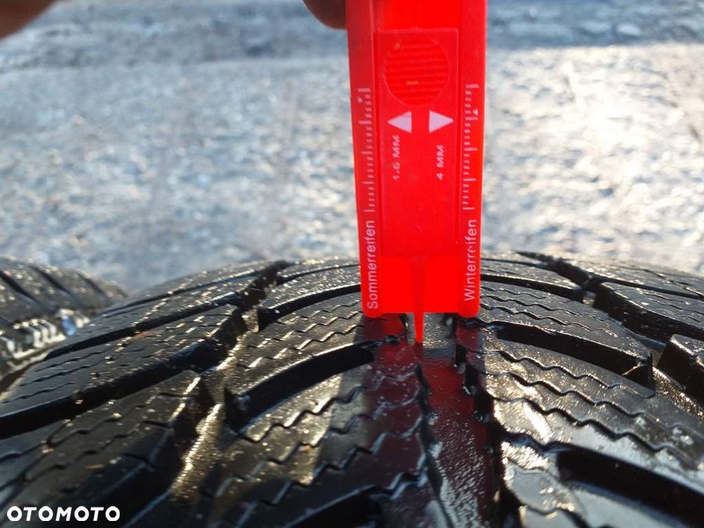 Koła Felgi 15 cali 5x114 kołpaki z oponami zimowymi Renault Megane - 5