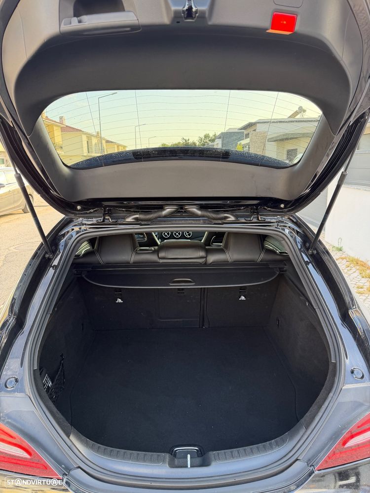 Mercedes-Benz CLA 180 d Shooting Brake AMG Line Aut. - 6