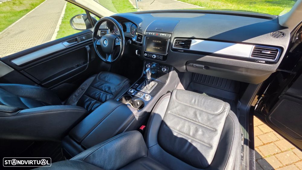 VW Touareg 3.0 TDI V6 Top Tiptronic - 12