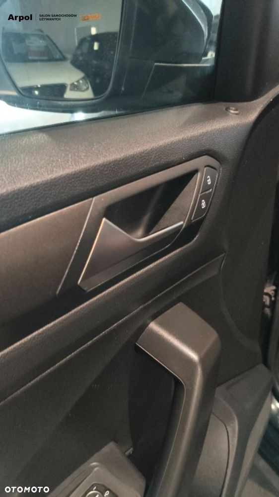 Volkswagen T-Roc - 9