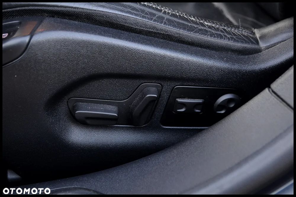 Citroën C5 HDi 135 Automatik Exclusive - 25