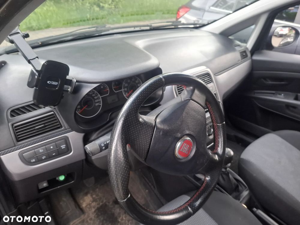 Fiat Punto - 2