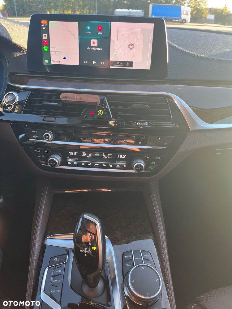 BMW Seria 5 540i xDrive GPF Luxury Line - 18