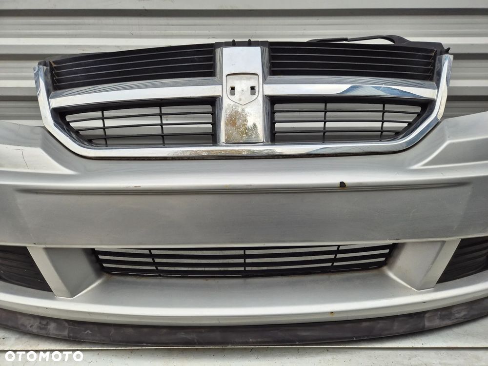 Zderzak przód przedni Dodge Journey - 7
