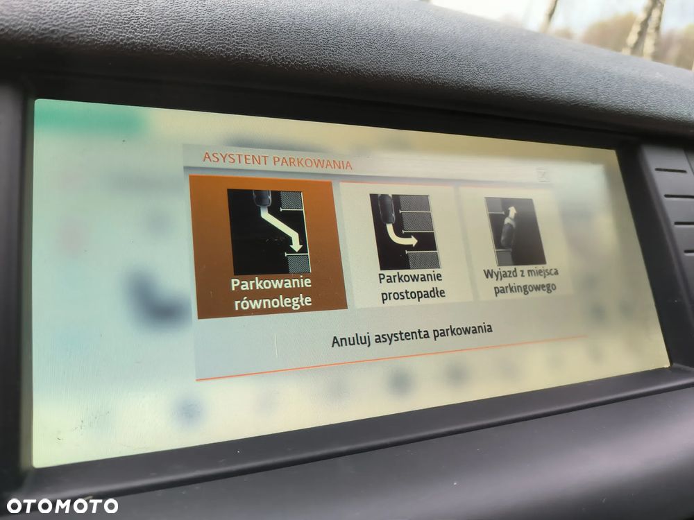 Land Rover Discovery Sport 2.0 Si4 HSE - 27