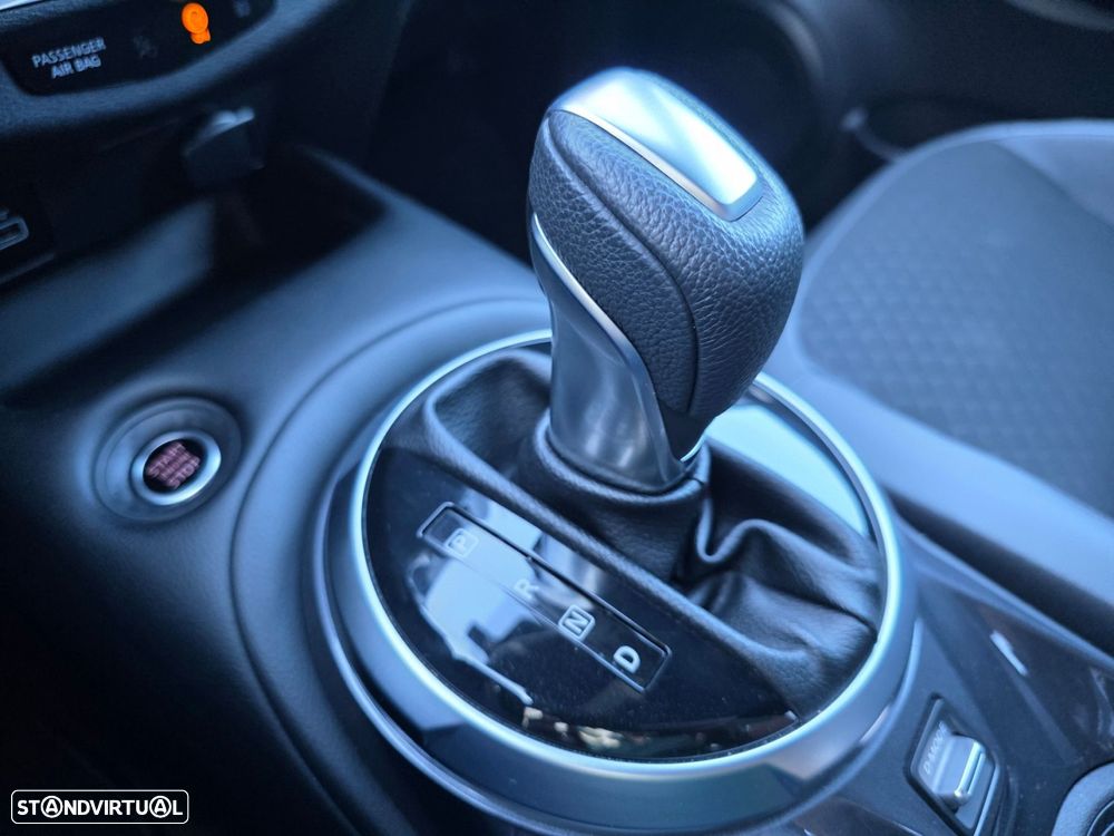 Nissan Juke 1.0 DIG-T N-Connecta NAV. DCT - 15