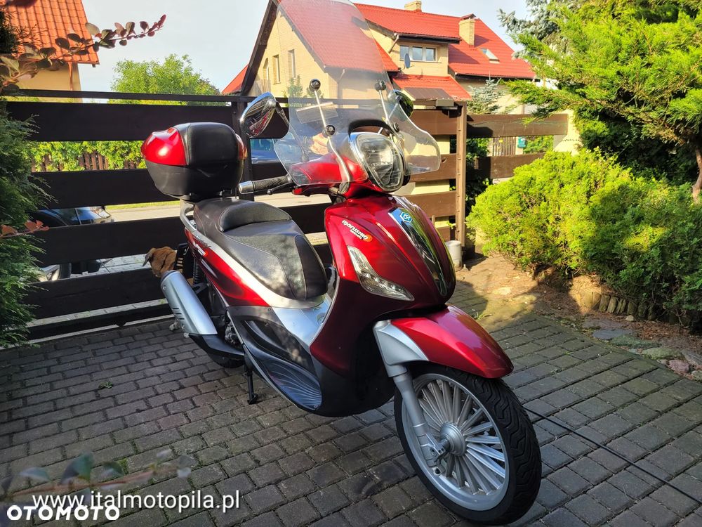 Piaggio Beverly - 1