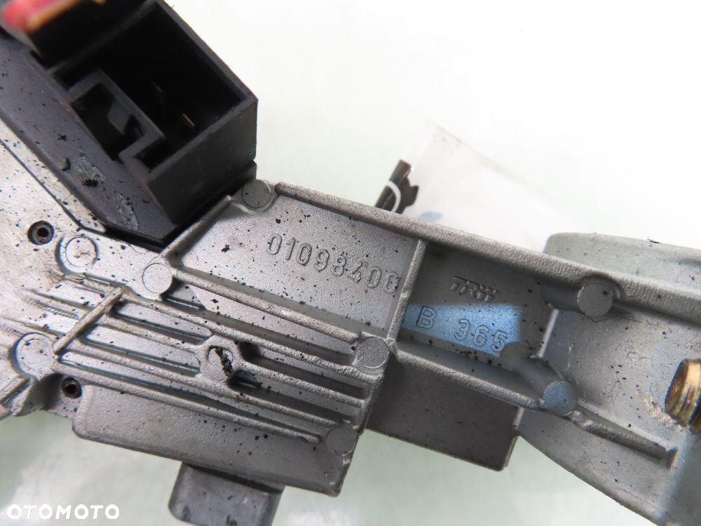 STACYJKA FIAT GRANDE PUNTO 51749998 01098400 - 7