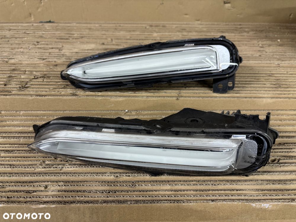 BMW I3 i3 Lewy /prawy  6311747183806 6311747183706 - 1