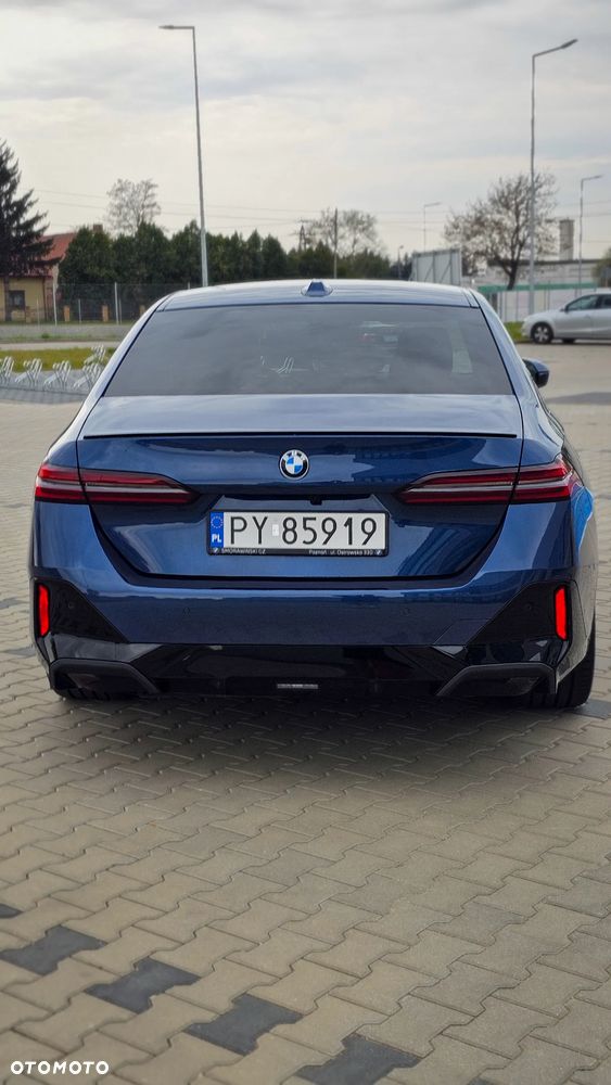 BMW Seria 5 520d mHEV M Sport - 8