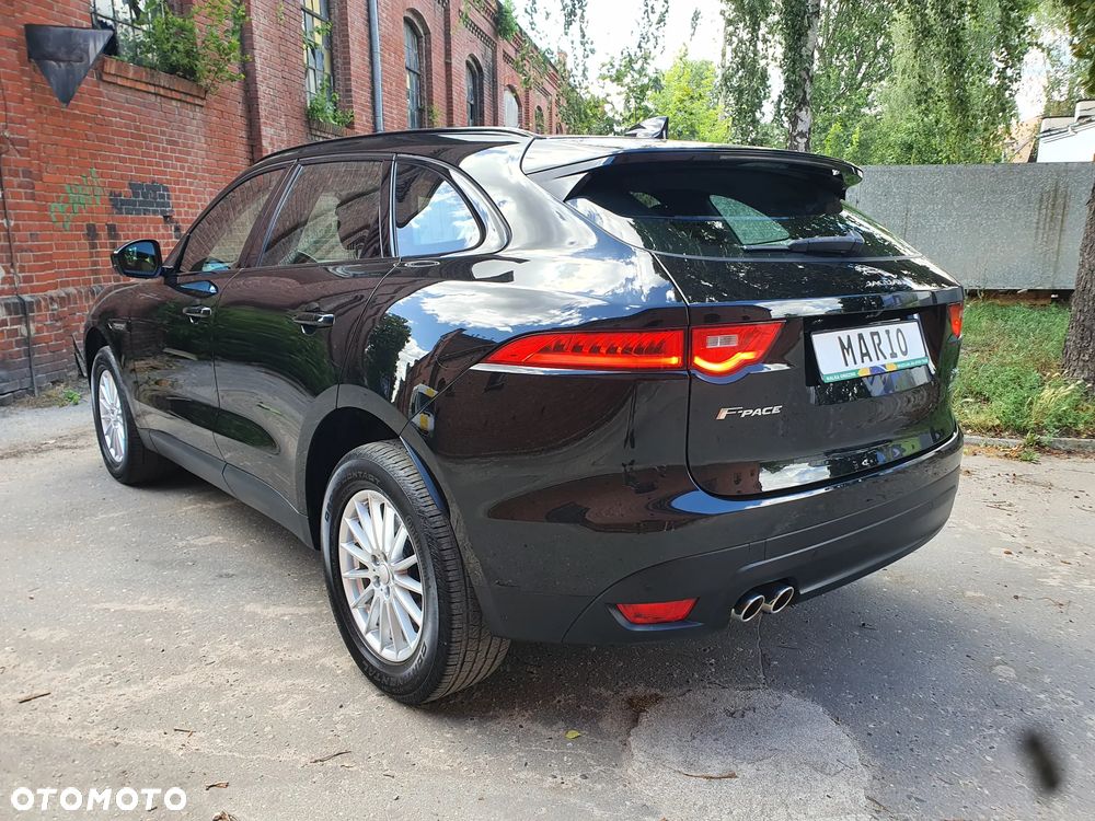 Jaguar E-Pace 2.0 i4D AWD First Edition - 6