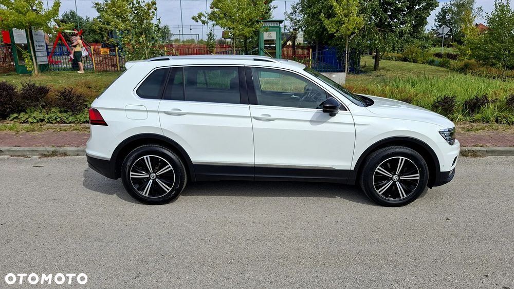 Volkswagen Tiguan 2.0 TDI SCR 4MOTION DSG Highline - 17