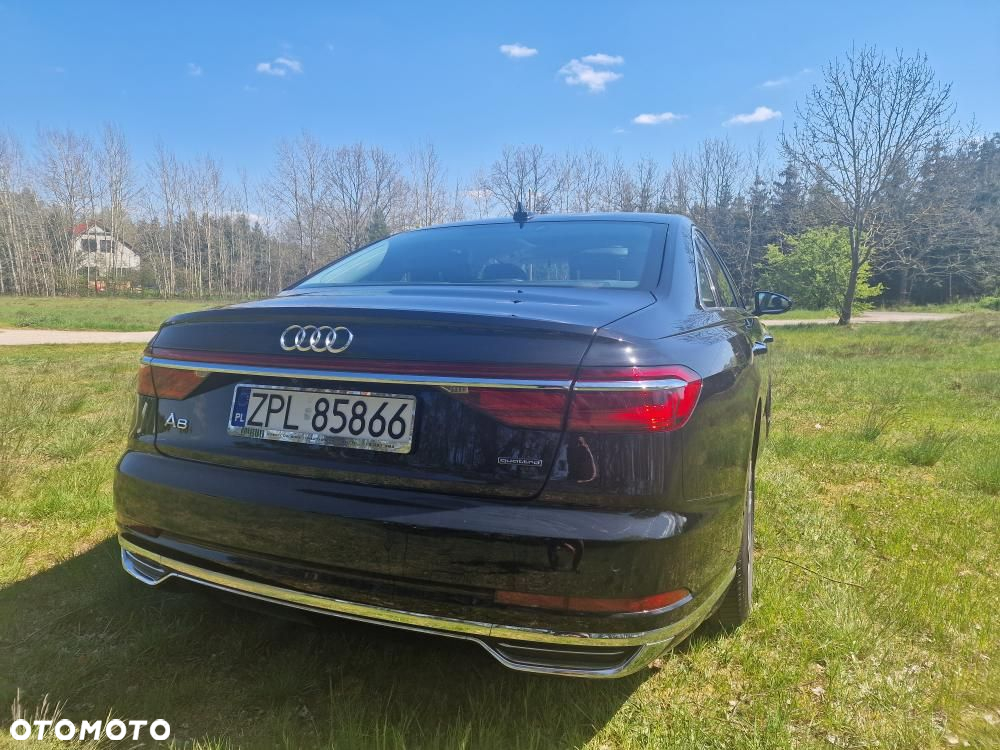 Audi A8 - 12