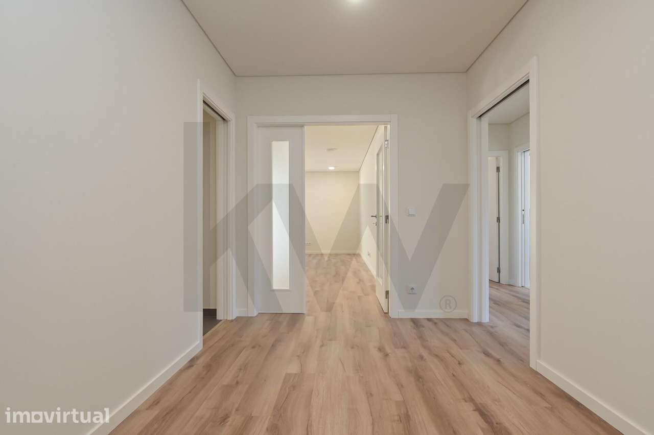 Apartamento T2 com Amplo Terraço Privativo | Edifício Colina do Paço – - Grande imagem: 4/23