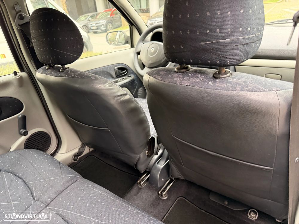 Renault Clio 1.2 16V Extreme - 21