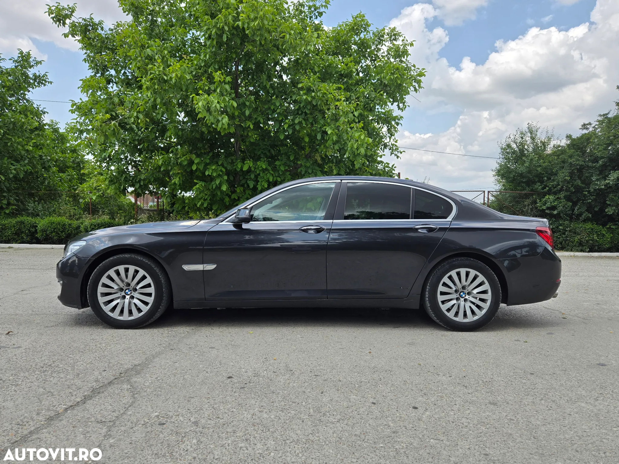 BMW Seria 7 730d xDrive - 3