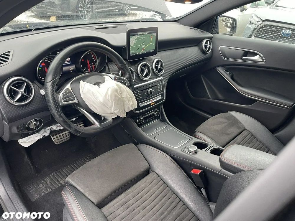 Mercedes-Benz Klasa A 160 7G-DCT AMG Line - 7