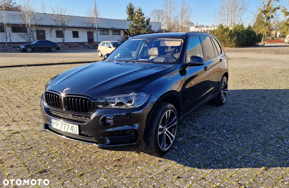 BMW X5 xDrive40d Sport-Aut - 2