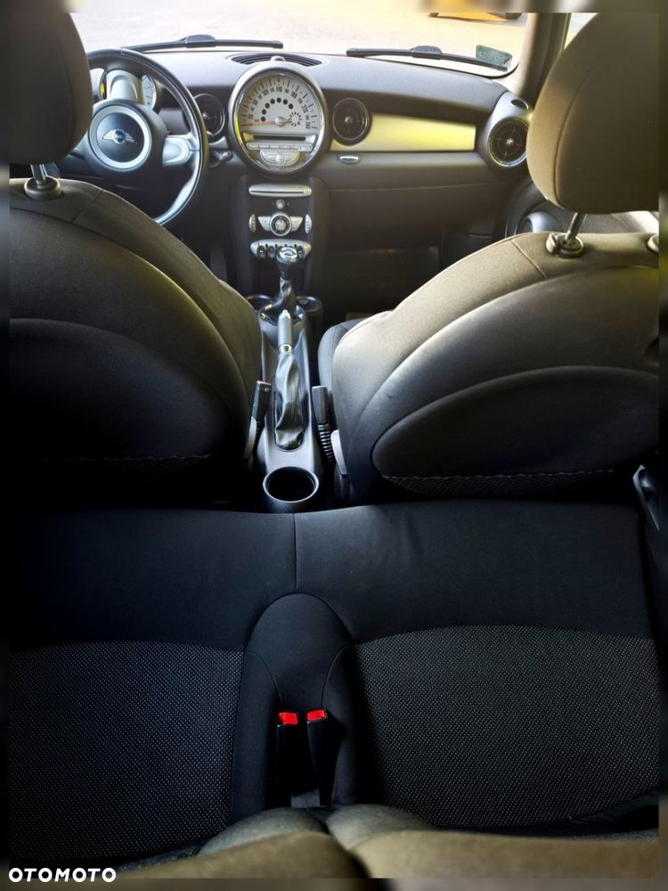 MINI ONE - 10