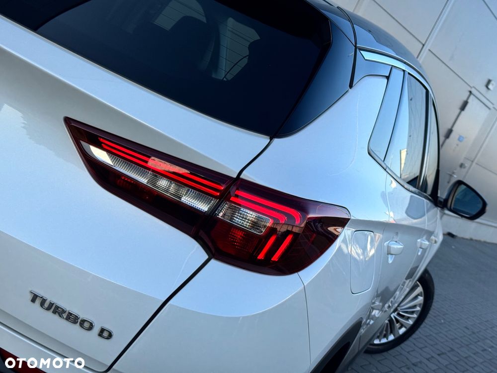 Opel Grandland X 1.6 CDTI Ultimate S&S - 22