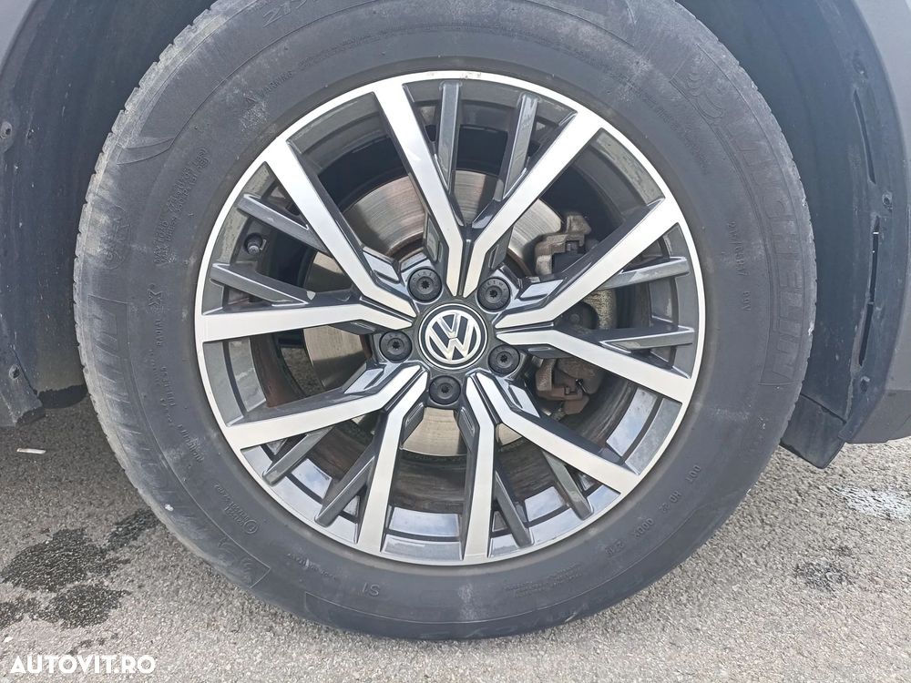 Volkswagen Tiguan 2.0 TDI SCR (BlueMotion Technology) DSG Comfortline - 23