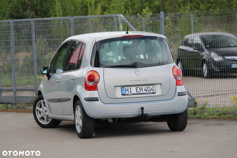 Renault Modus - 10