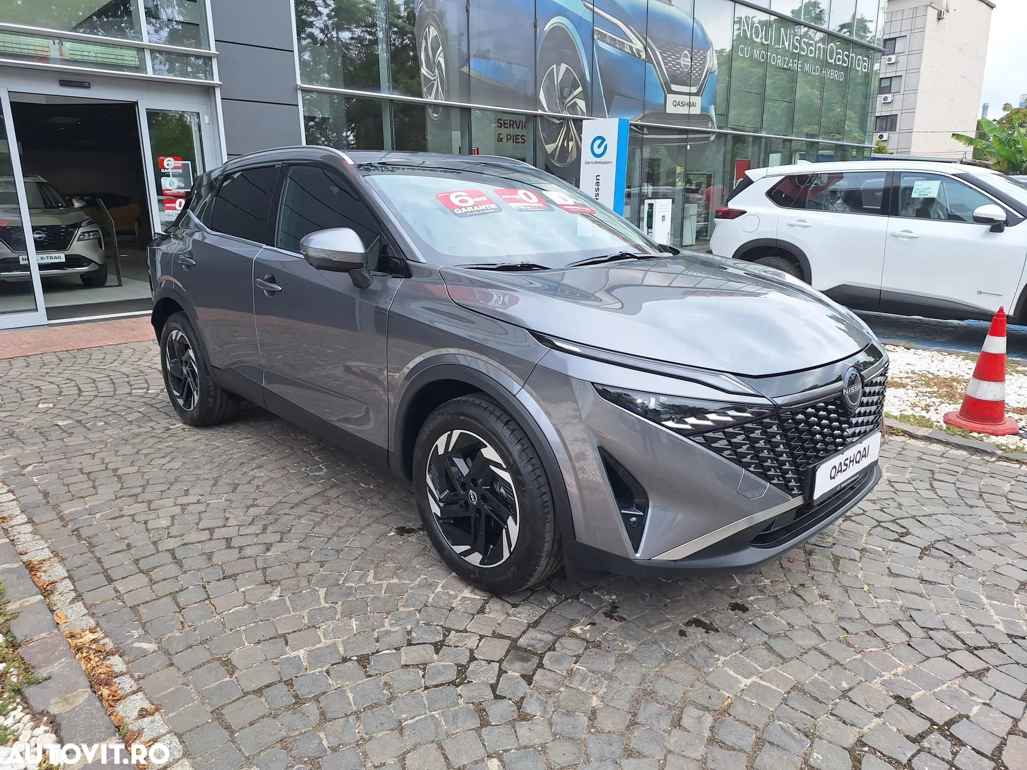 Nissan Qashqai - 1