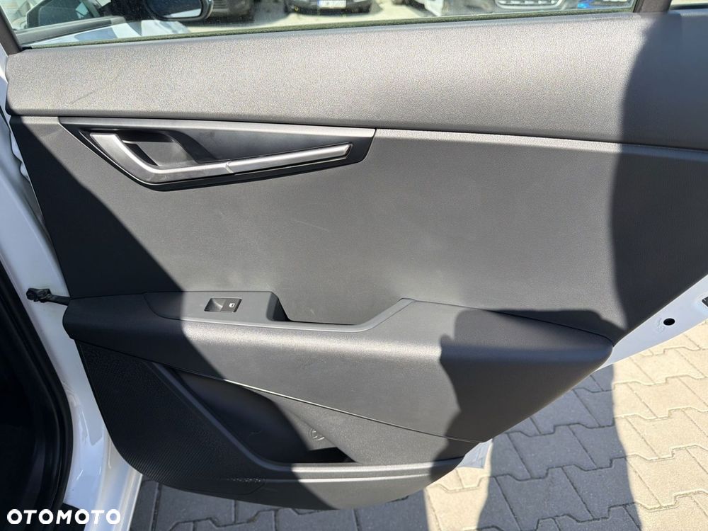 Kia Niro 64kWh M - 21