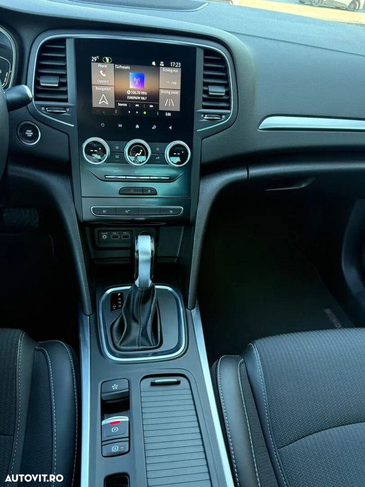 Renault Megane TCe 140 EDC GPF Intens - 17