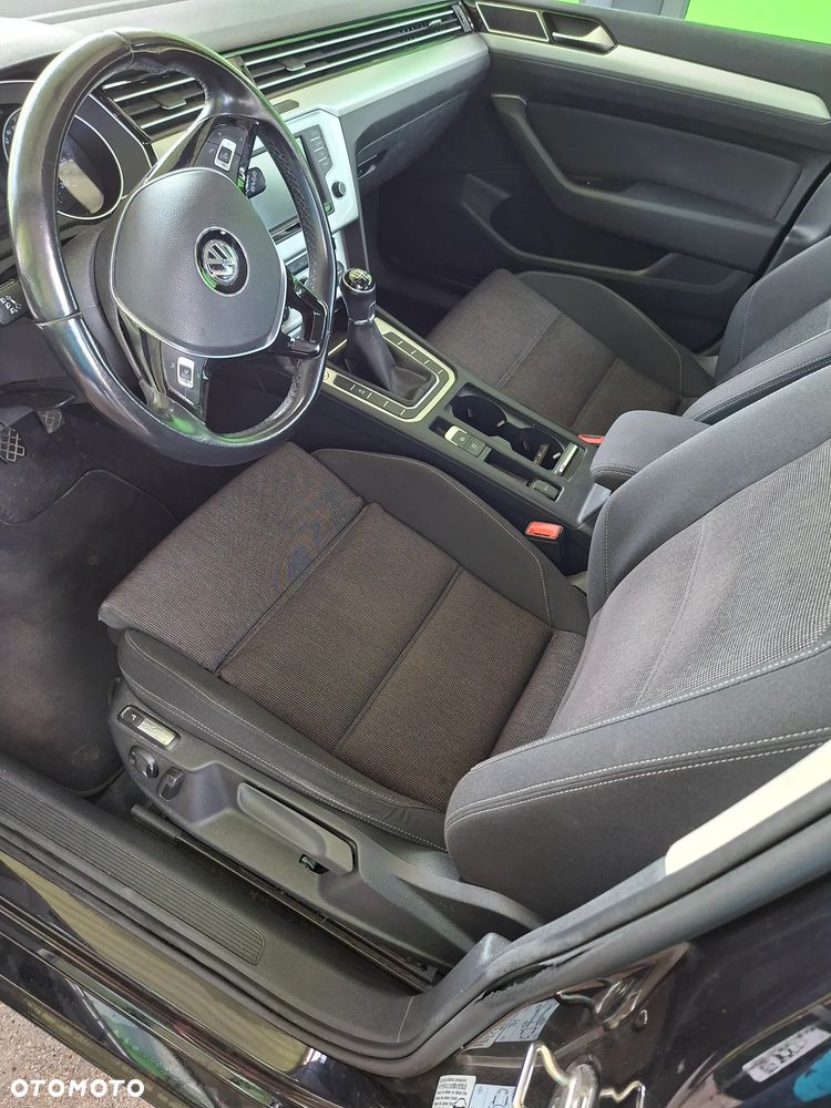 Volkswagen Passat 1.4 TSI BMT ACT Comfortline - 5